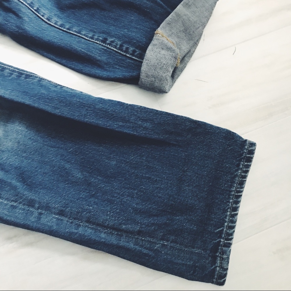 SOLD Madewell “Boyjean” Torn Boyfriend Jeans - Picture 7 of 8